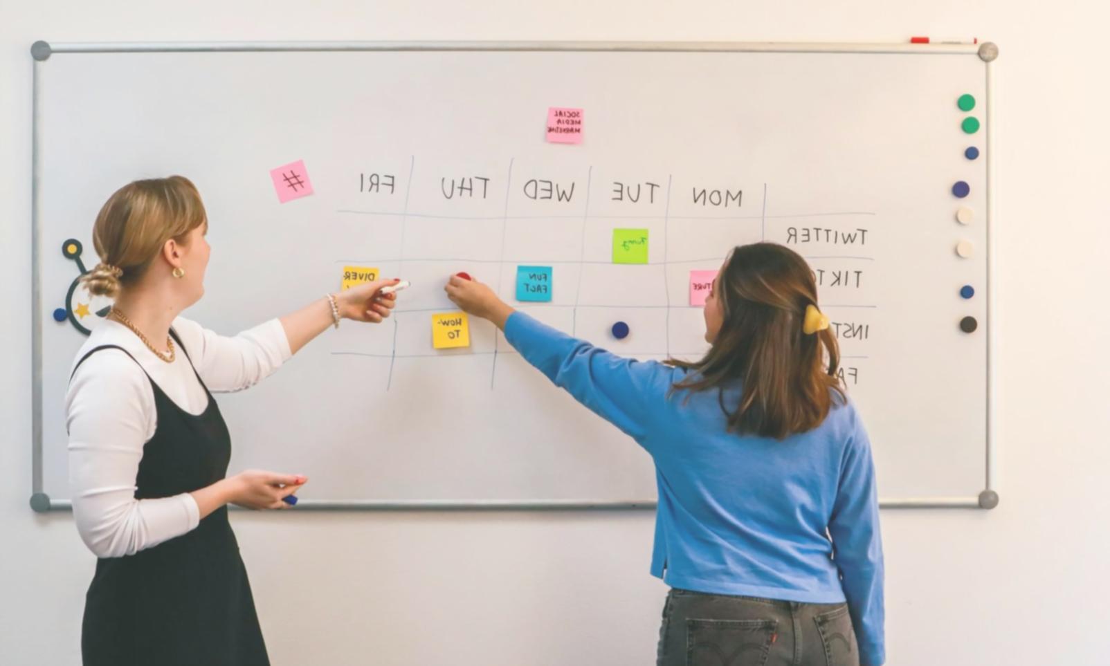 Environnement d'étude moderne pour la formation en consolidation budgétaire